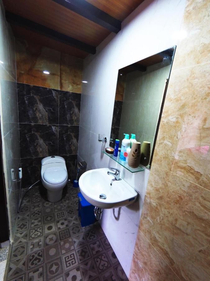 Capung Guesthouse Jimbaran Esterno foto